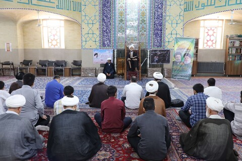 تصاویر/ مراسم سالگرد شهادت شهید سید حسن نصرالله و همرزمان شهیدش در مدرسه علمیه مصلی برگزار شد