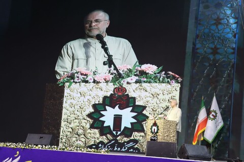 تصاویر/ اختتامیه دومین کنگره ملی سه هزار شهید استان سمنان با حضور مقامات کشوری و استانی