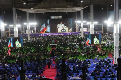 تصاویر/ اختتامیه دومین کنگره ملی سه هزار شهید استان سمنان با حضور مقامات کشوری و استانی