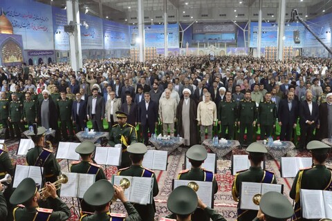 تصاویر/ اختتامیه دومین کنگره ملی سه هزار شهید استان سمنان با حضور مقامات کشوری و استانی