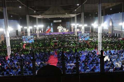 تصاویر/ اختتامیه دومین کنگره ملی سه هزار شهید استان سمنان با حضور مقامات کشوری و استانی