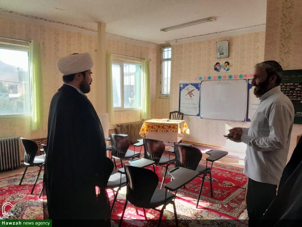 حمایت جدی از مشاغل خانگی طلاب و روحانیون در دستور کار معاونت خدمات حوزه زنجان