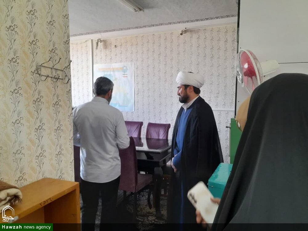 حمایت جدی از مشاغل خانگی طلاب و روحانیون در دستور کار معاونت خدمات حوزه زنجان