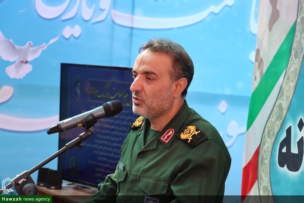 خدمت به مردم توفیقی الهی و نتیجه اخلاص است