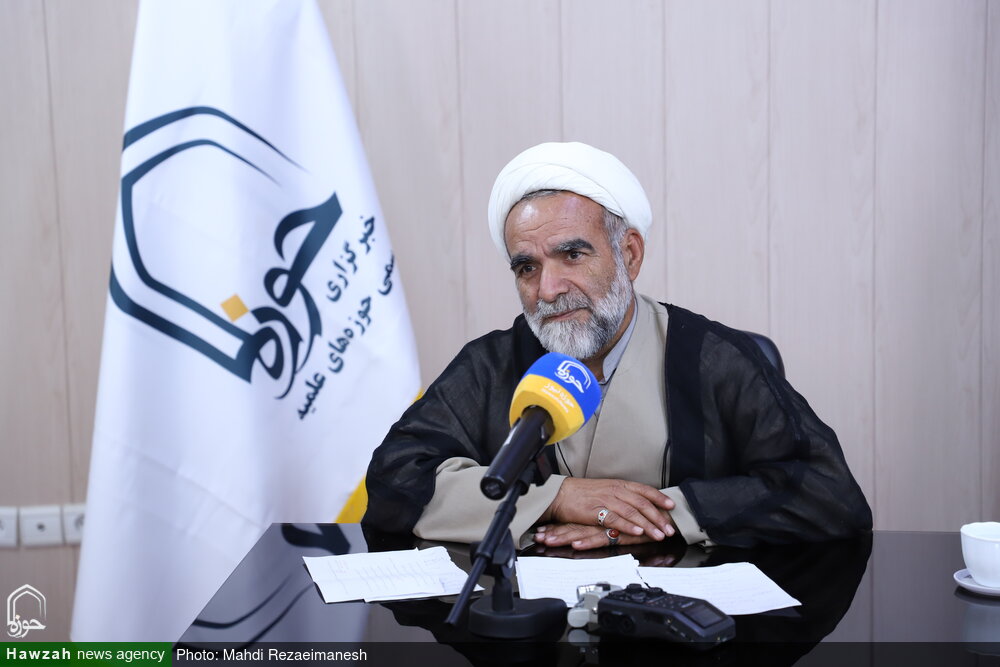 پنج مرحله انقلاب؛ تشریح الگوی حکمرانی در اندیشه امام شهید / ابعاد شگفت انگیزی که در رهبر شهید خلاصه شده بود