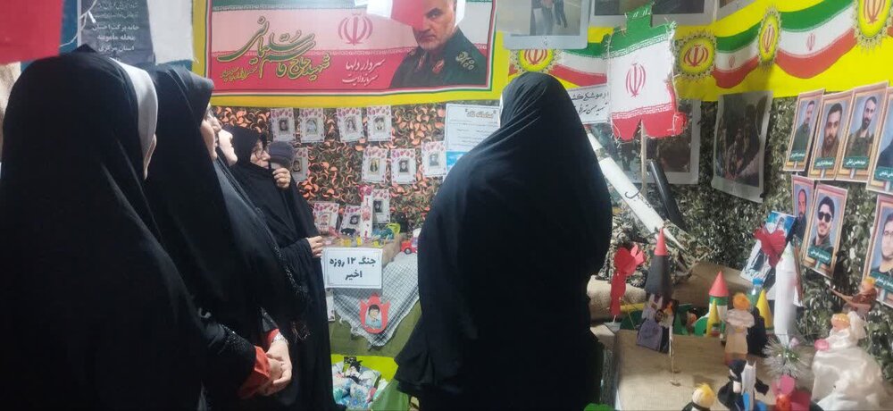 کلیپ| تجدید میثاق با شهدا و بازدید از نمایشگاه دفاع مقدس توسط طلاب و اساتید مدرسه علمیه کوثر زرندیه