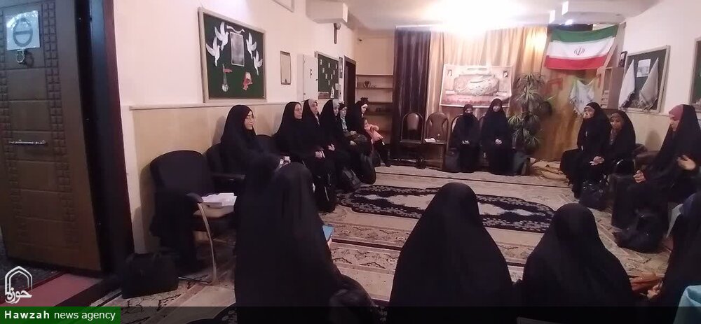 تفسیر حکمت پنجم نهج‌البلاغه در حلقه تربیتی طلاب فاطمیه نظرآباد