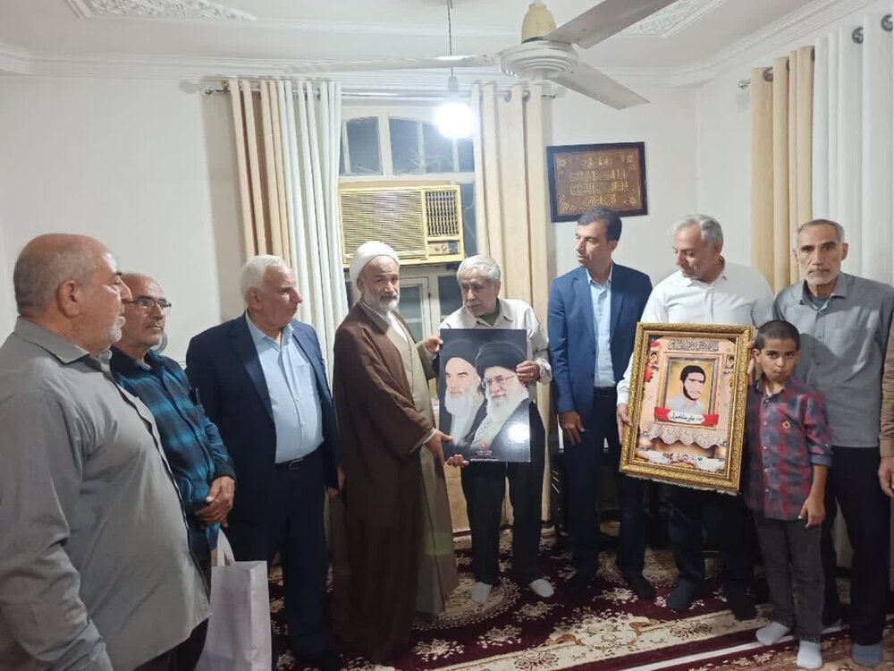 شهدا، پایه‌گذاران عزت و سربلندی ایران اسلامی هستند