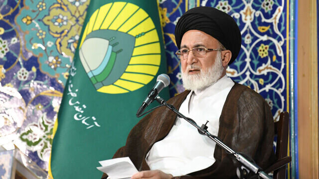 هجرت حضرت عبدالعظیم حسنی(ع) به ری، نقش بی‌بدیلی در گسترش تشیع در ایران داشت