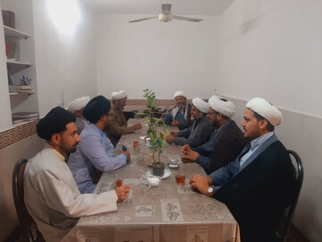 تصاویر/ بازدید مدیر و معاونان حوزه علمیه کاشان از مدارس علمیه این منطقه