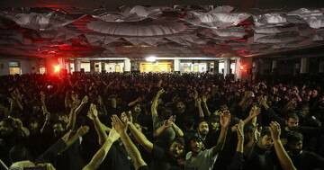 برگزاری مراسم عزاداری به زبان‌های عربی و اردو در حرم مطهر بانوی کرامت