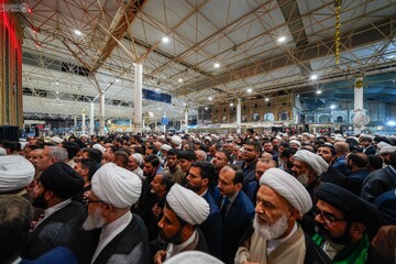 تصاویر/ مراسم ختم همسر آیت‌الله العظمی سیستانی در نجف با حضور پرشور مردم و علما