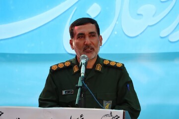 بسیج باید خدمات خود را برای مردم تبیین کند