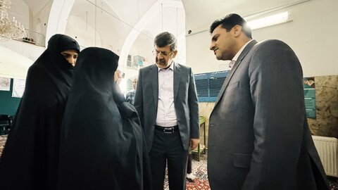 تصاویر/ دیدار استاندار یزد با مردم تفت و جانبازان ضایعه نخاعی