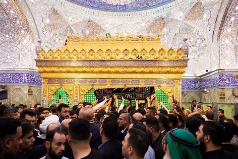مراسيم تشييع عقيلة آية الله العظمى السيستاني في كربلاء