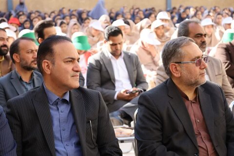 تصاویر/ نواختن جشن عاطفه ها با حضور آیت الله ناصری و استانداریزد