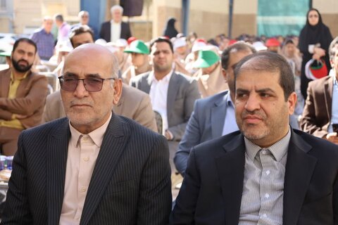 تصاویر/ نواختن جشن عاطفه ها با حضور آیت الله ناصری و استانداریزد