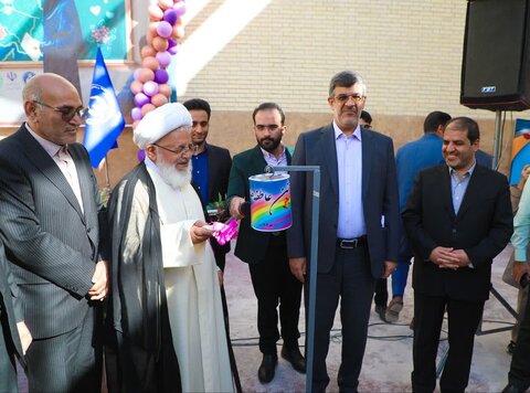 تصاویر/ نواختن جشن عاطفه ها با حضور آیت الله ناصری و استانداریزد