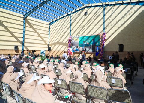 تصاویر/ نواختن جشن عاطفه ها با حضور آیت الله ناصری و استانداریزد