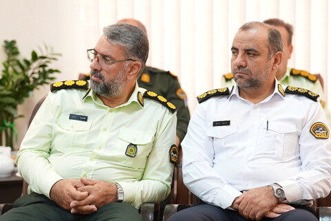 تصاویر/ دیدار فرمانده انتظامی استان قم با آیت الله اعرافی