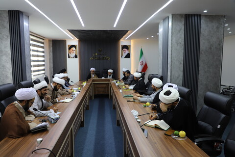 تصاویر / جلسه هیئت اندیشه ورز استان کردستان