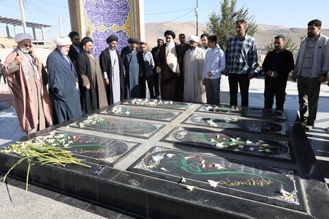 همایش پیاده‌روی طلاب چهارمحال و بختیاری با عنوان ما فاتحان قله ایم