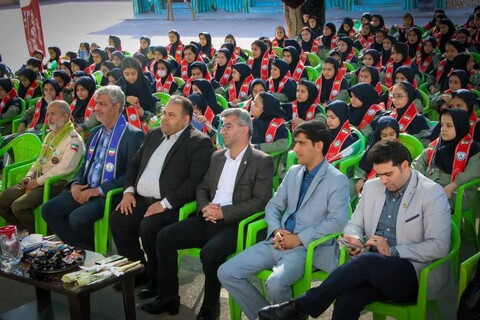 تصاویر/ آئین جشن عاطفه‌ها به مناسبت آغاز سال تحصیلی و بازگشایی مدارس با هدف حمایت از ۶۵۰۰ دانش آموز در شهرستان سمنان