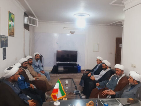 تصاویر/ بازدید مدیر و معاونان حوزه علمیه کاشان از مدارس علمیه این منطقه