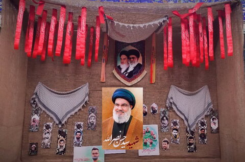 تصاویر/ فضاسازی محیط مدارس علمیه کاشان به مناسبت سالگرد شهید نصرالله