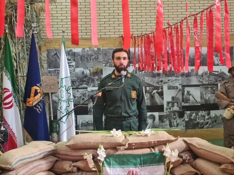 تصاویر/افتتاح نمایشگاه بزرگ دفاع مقدس در غرق‌آباد