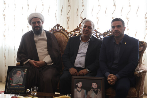 تجلیل نماینده ولی فقیه در استان همدان از خانواده شهدای آتش نشان