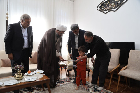 تجلیل نماینده ولی فقیه در استان همدان از خانواده شهدای آتش نشان