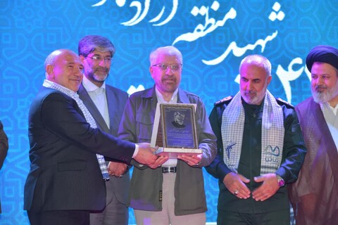 تصاویر/ اجلاسیه بزرگ ۴۲۰ شهید منطقه آزاد ماکو و شهدای اقتدار