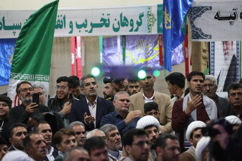 تصاویر/ اجلاسیه بزرگ ۴۲۰ شهید منطقه آزاد ماکو و شهدای اقتدار