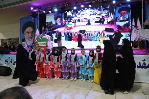 تصاویر/ اجلاسیه بزرگ ۴۲۰ شهید منطقه آزاد ماکو و شهدای اقتدار