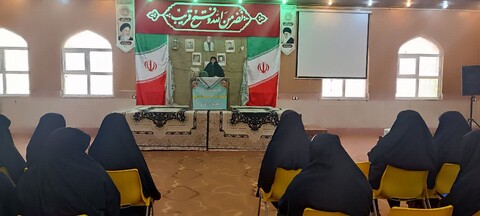 تصاویر/برگزاری جلسه اخلاق با حضور رئیس دانشگاه فرهنگیان در مدرسه علمیه تخصصی فاطمه الزهرا (س) آبادان