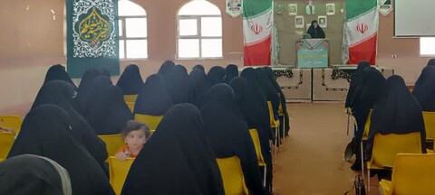 تصاویر/برگزاری جلسه اخلاق با حضور رئیس دانشگاه فرهنگیان در مدرسه علمیه تخصصی فاطمه الزهرا (س) آبادان