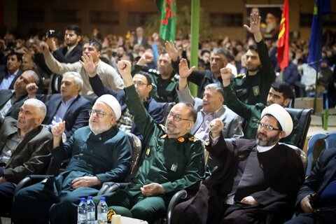 تصاویر/ یادواره ۵۵۰ شهید شهرستان شاهین دژ