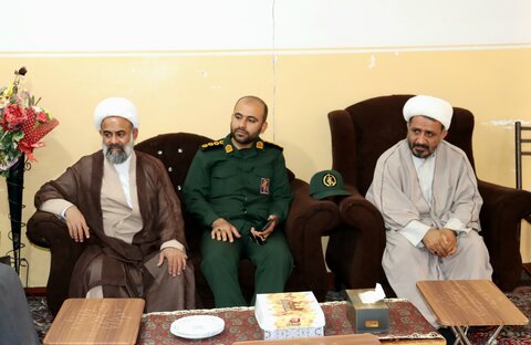 تصاویر/ دیدار ائمه جمعه با مادران شهدای روحانیت شهرستان دیر