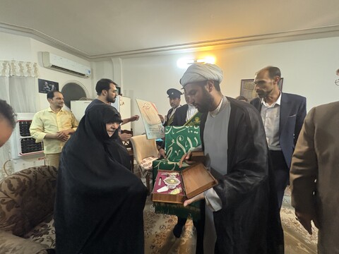 تصاویر / جلسه تکریم اهالی رسانه از مادر مکرمه شهید دخانچی