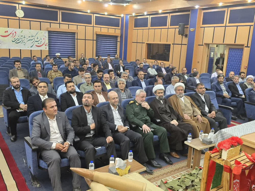 جرم ملت ایران این است که زیر بار سلطه نرفته است