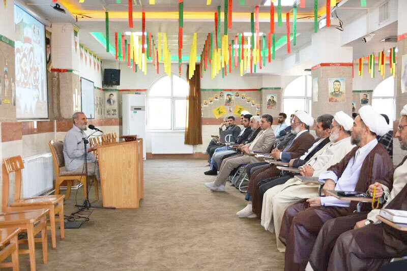 آغاز سال تحصیلی جدید در مدرسه علمیه امیرالمؤمنین(ع) صحنه+عکس