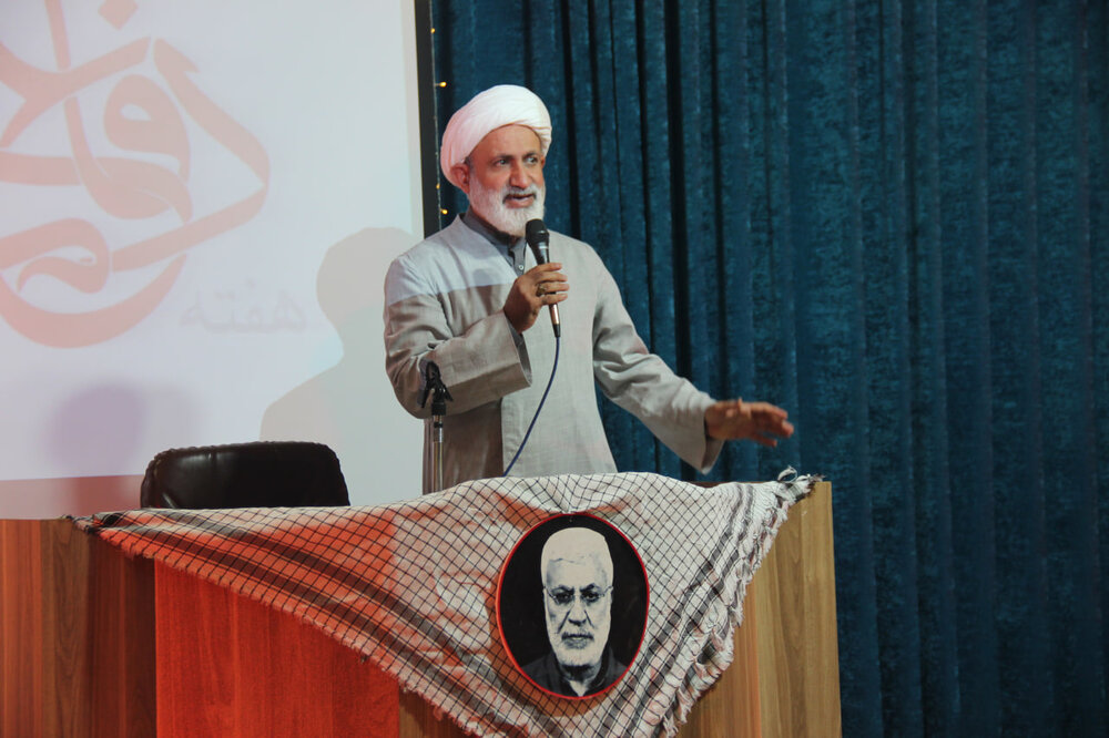 شهدا عاشق خدا و دین اسلام بودند