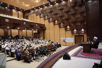 تصاویر/ ششمین همایش شب خاطره کارمندان ایثاگر مرکز مدیریت حوزه های علمیه