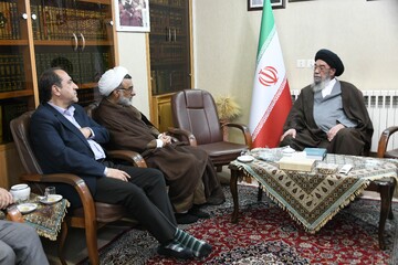 پذیرش بی‌ضابطه دانشجو در بلندمدت سبب نارضایتی مردم می‌شود