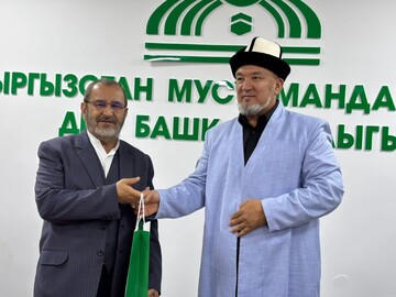 هدف از تاسیس دانشگاه مذاهب اسلامی همگرایی و مخالفت با افراطی گری است