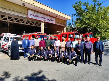 تجلیل امام جمعه قمصر از آتش نشانان