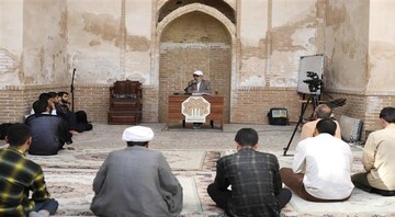 دفاع مقدس ادامه دارد