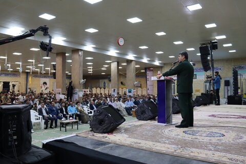 تصاویر/ گرامیداشت اولین سالگرد شهادت سیدحسن نصرالله