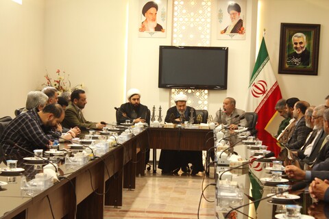 تصاویر/ همایش مقام مجنون، تجلیل از پیرغلامان هیئات مذهبی و مداحان و شعرای اهلبیت شهر کرمان